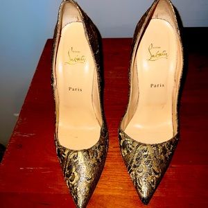 Christian Louboutin Gold Brocade Fabric Iriza Pumps